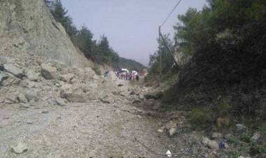  Durağan Yolu Heyelan Dolayısıyla Yine Kapandı!